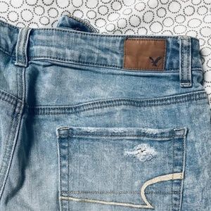 American Eagle distressed shorts